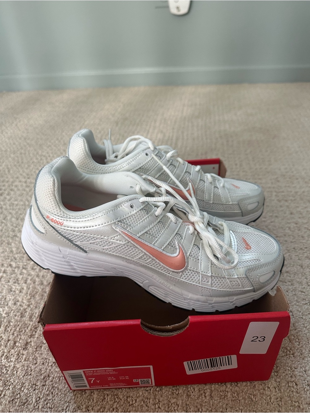 Nike P-6000 (GS) White Pink Foam Sneakers Youth 7Y / Women’s 8.5 New